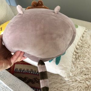 pusheen pretzel